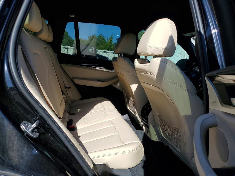 49769046 :رقم المزاد ، 5UXTR9C56JLD65282 vin ، 2018 Bmw X3 مزاد بيع