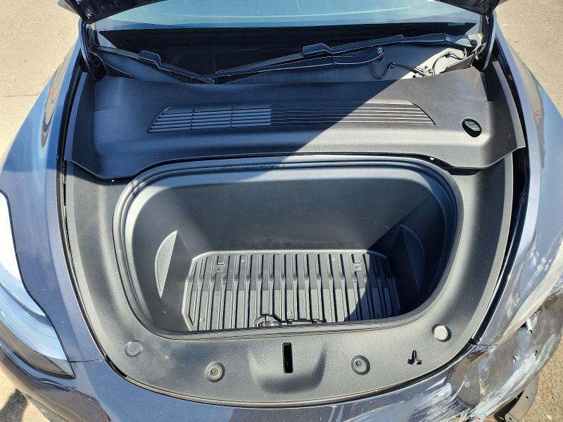 49540526 :رقم المزاد ، 5YJYGDEE9LF044949 vin ، 2020 Tesla Model Y مزاد بيع