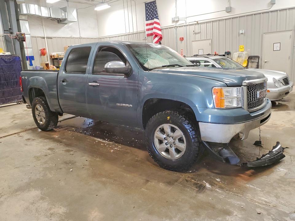 48624266 :رقم المزاد ، 3GTP2VE30BG389083 vin ، 2011 Gmc Sierra مزاد بيع