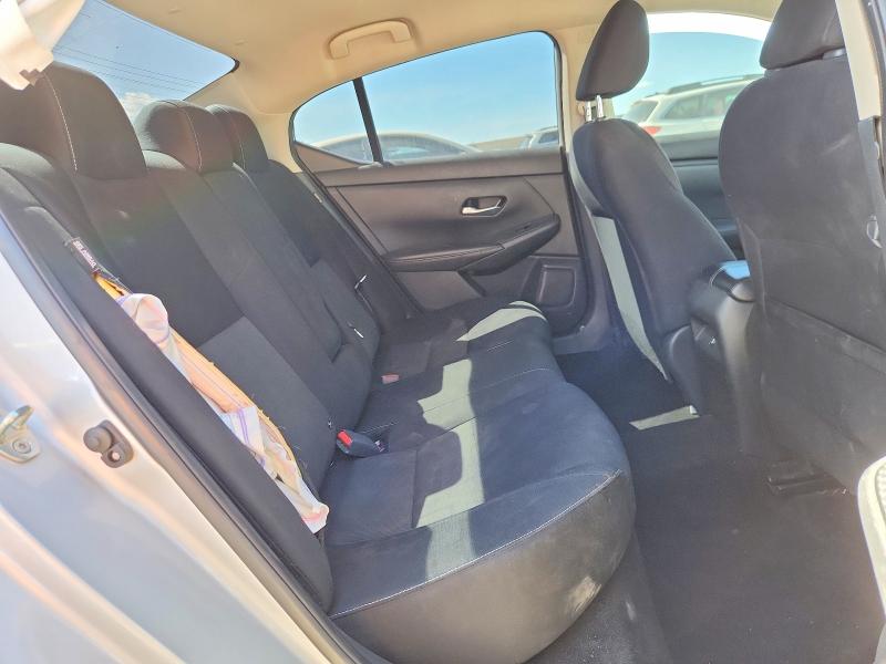48456786 :رقم المزاد ، 3N1AB8CV7NY226685 vin ، 2022 Nissan Sentra مزاد بيع