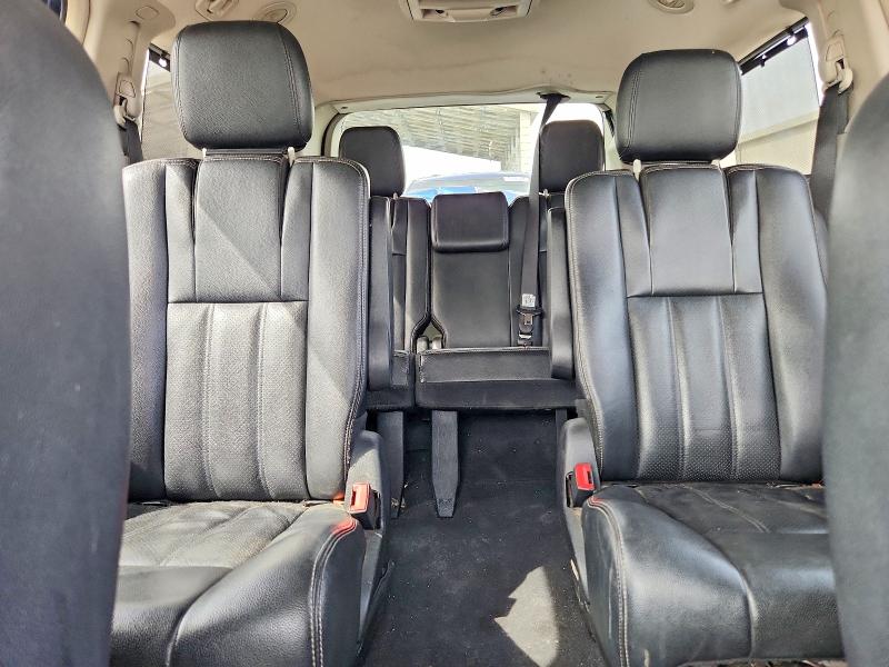 49155746 :رقم المزاد ، 2C4RC1CG3DR766880 vin ، 2013 Chrysler Town And Country مزاد بيع