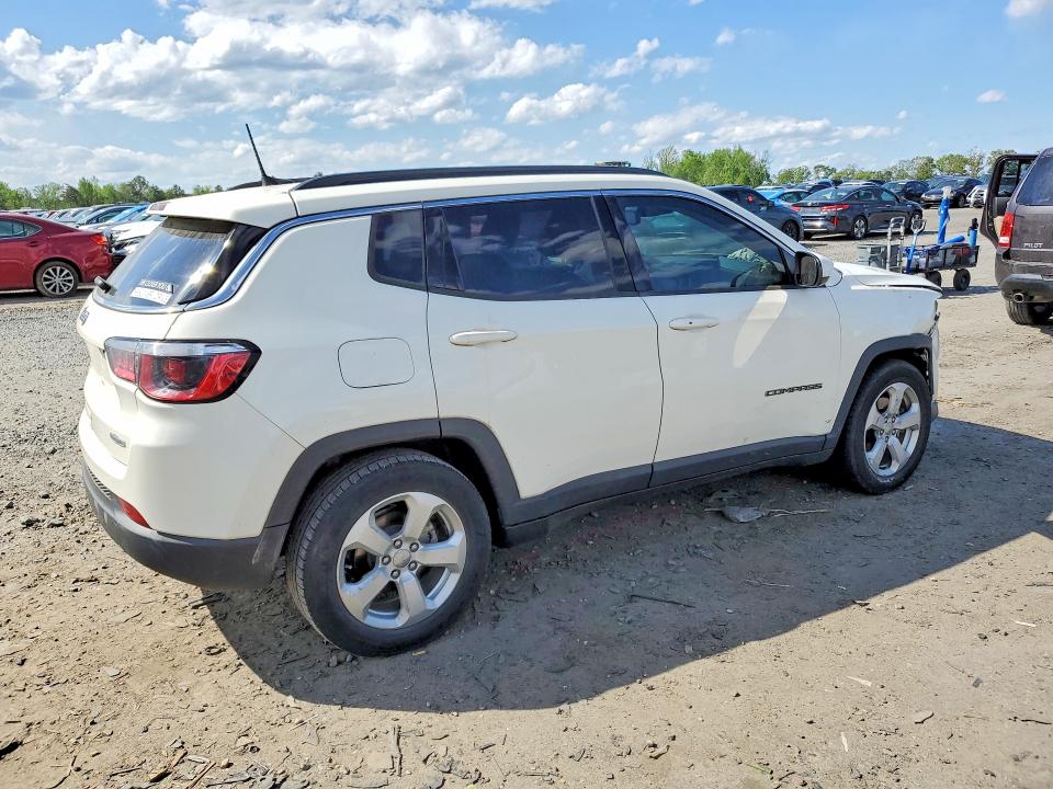 50220456 :رقم المزاد ، 3C4NJCBB5KT851509 vin ، 2019 Jeep Compass مزاد بيع