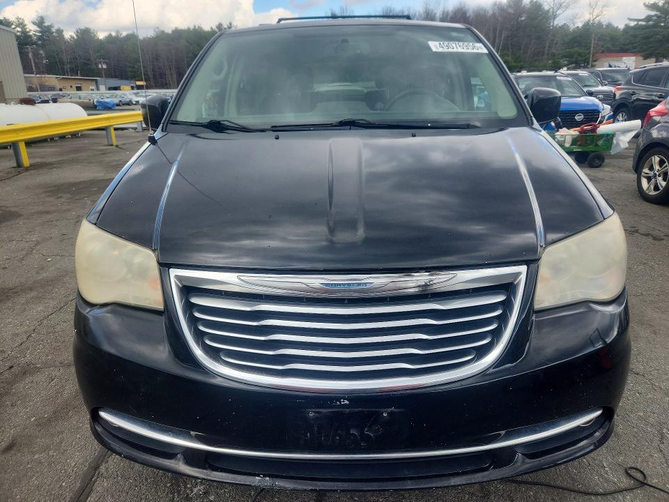 49076956 :رقم المزاد ، 2C4RC1BG8DR797382 vin ، 2013 Chrysler Town & Country مزاد بيع