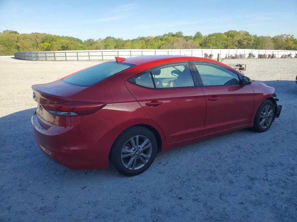 Продажа на аукционе авто 2018 Hyundai Elantra, vin: 5NPD84LF7JH218720, номер лота: 49413356