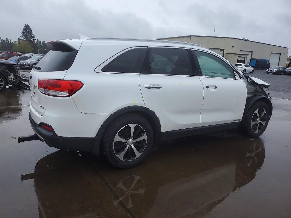 50637486 :رقم المزاد ، 5XYPHDA52GG110478 vin ، 2016 Kia Sorento مزاد بيع