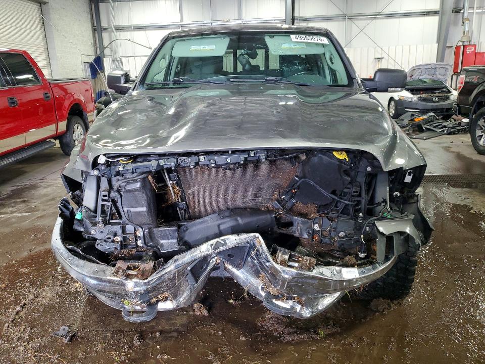 49565076 :رقم المزاد ، 1C6RR7GT7DS688229 vin ، 2013 Ram 1500 مزاد بيع