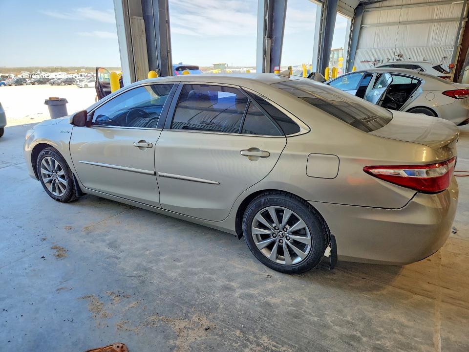 Auction sale of the 2017 Toyota Camry Hybrid, vin: 4T1BD1FK8HU220305, lot number: 50322836