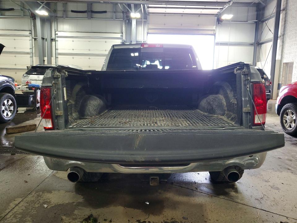 49565076 :رقم المزاد ، 1C6RR7GT7DS688229 vin ، 2013 Ram 1500 مزاد بيع