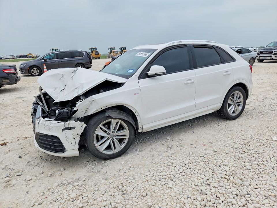 51568566 :رقم المزاد ، WA1BCCFS1JR001370 vin ، 2018 Audi Q3 مزاد بيع