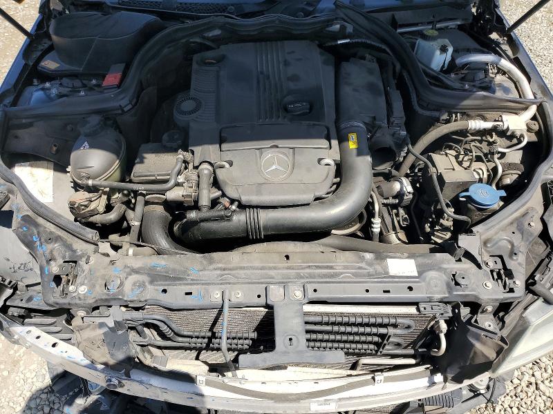 Продажа на аукционе авто 2013 Mercedes-benz C, vin: WDDGF4HB2DA782088, номер лота: 50563886