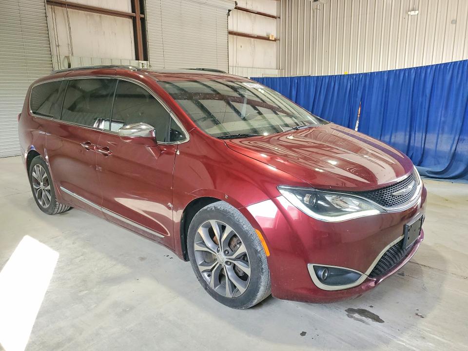 50850736 :رقم المزاد ، 2C4RC1GG0JR186704 vin ، 2018 Chrysler Pacifica مزاد بيع