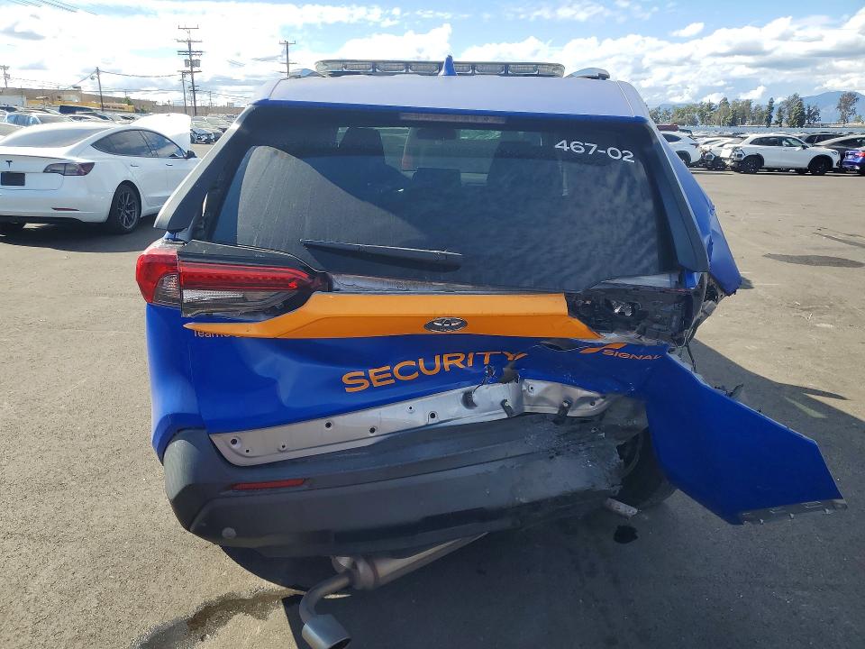 49113276 :رقم المزاد ، 2T3W1RFV1MW104982 vin ، 2021 Toyota Rav 4 مزاد بيع