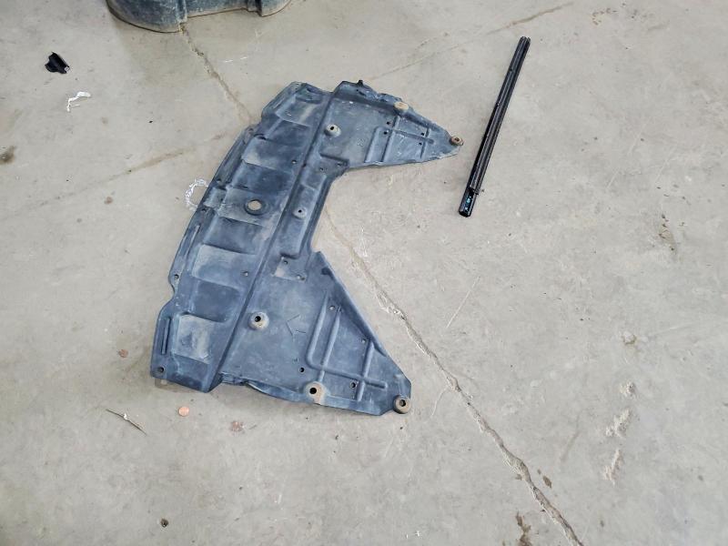 2001 Pontiac Grand Am მანქანა იყიდება აუქციონზე, vin: 1G2NF52T61M626532, აუქციონის ნომერი: 49850766