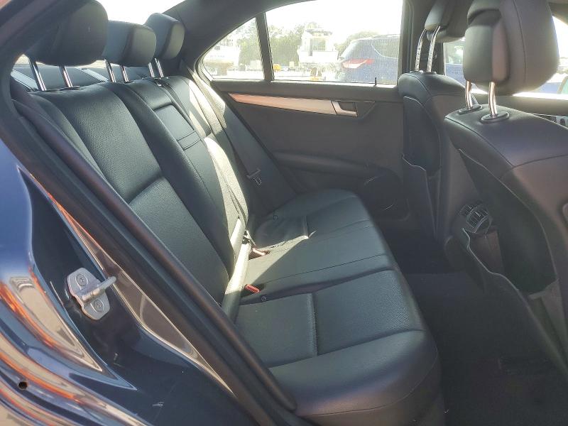 48056766 :رقم المزاد ، WDDGF8AB4DG119541 vin ، 2013 Mercedes-benz C مزاد بيع