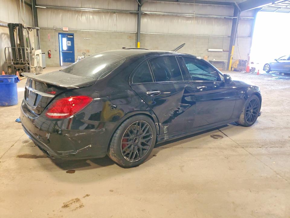 2018 Mercedes-benz C მანქანა იყიდება აუქციონზე, vin: 55SWF8HB8JU248303, აუქციონის ნომერი: 48942726