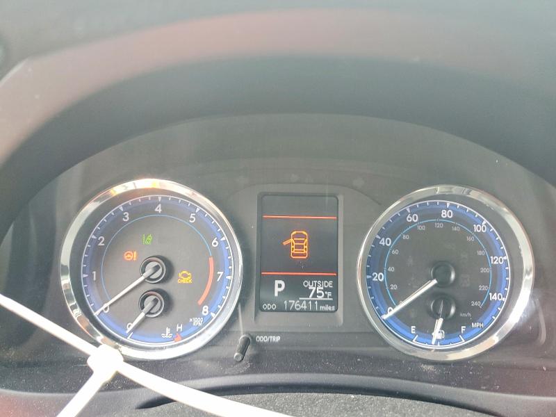 Aukcja sprzedaży 2017 Toyota Corolla, vin: 5YFBURHE4HP697692, numer aukcji: 51144676