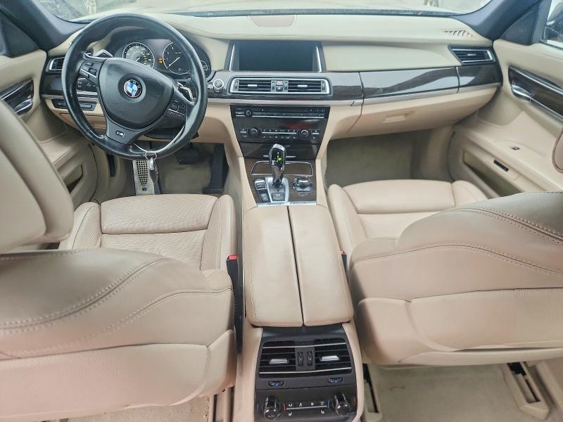 2013 Bmw 750 მანქანა იყიდება აუქციონზე, vin: WBAYF8C51DD140724, აუქციონის ნომერი: 51610406