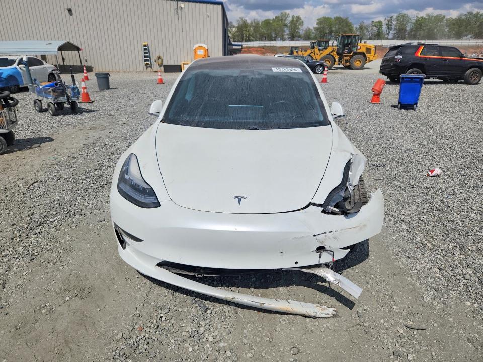 Продажа на аукционе авто 2018 Tesla Model 3, vin: 5YJ3E1EBXJF145581, номер лота: 48283906