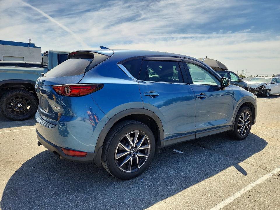 Продажа на аукционе авто 2017 Mazda Cx-5, vin: JM3KFADL6H0146116, номер лота: 51199096