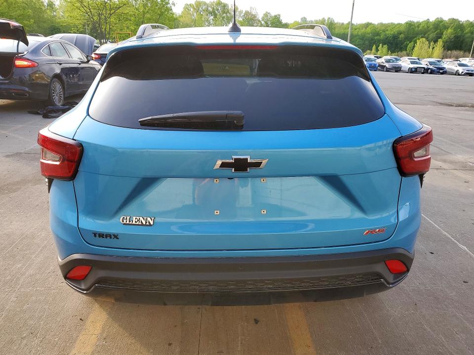 Продажа на аукционе авто 2025 Chevrolet Trax, vin: KL77LJEP8SC160661, номер лота: 49936476