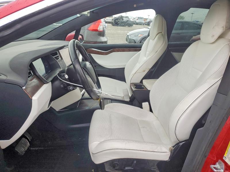51629556 :رقم المزاد ، 5YJXCBE23GF004759 vin ، 2016 Tesla Model X مزاد بيع