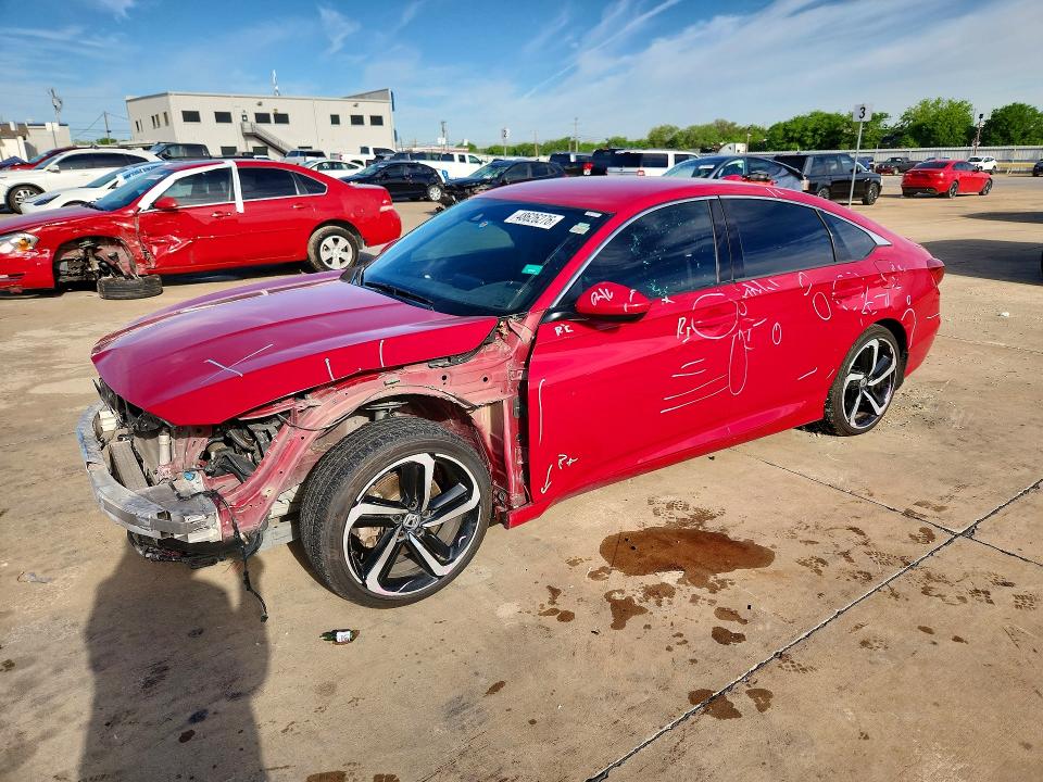 48626276 :رقم المزاد ، 1HGCV1F33JA083569 vin ، 2018 Honda Accord مزاد بيع