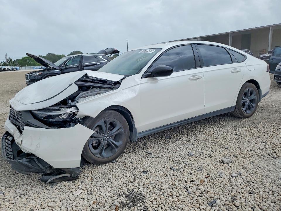 2025 Honda Accord მანქანა იყიდება აუქციონზე, vin: 1HGCY1F41SA067002, აუქციონის ნომერი: 48592296