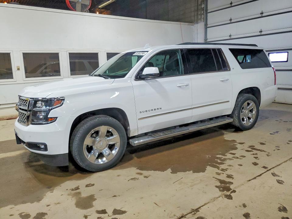 Продажа на аукционе авто 2016 Chevrolet Suburban, vin: 1GNSKHKC7GR456597, номер лота: 51242296