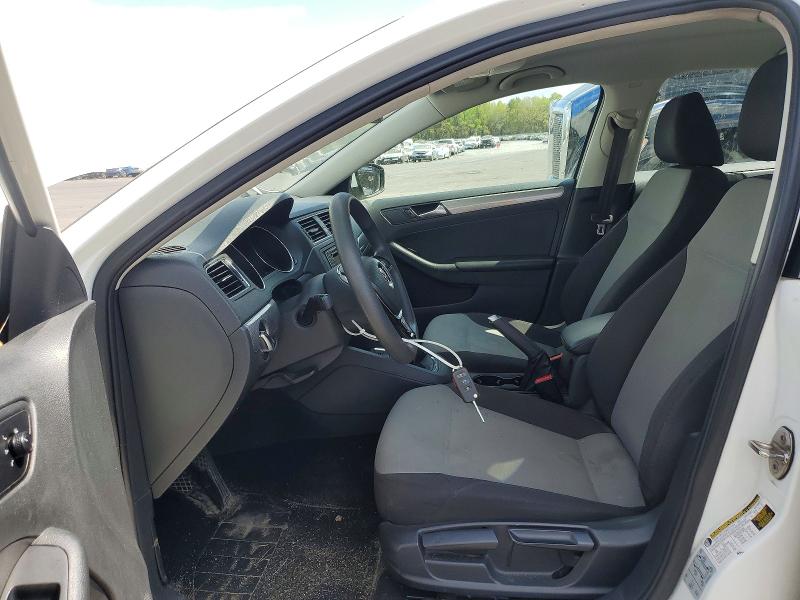 49953746 :رقم المزاد ، 3VW167AJ6JM225764 vin ، 2018 Volkswagen Jetta مزاد بيع