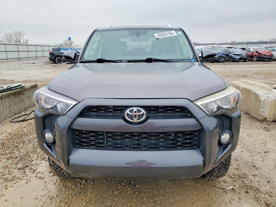 48086166 :رقم المزاد ، JTEBU5JR6E5157481 vin ، 2014 Toyota 4runner مزاد بيع