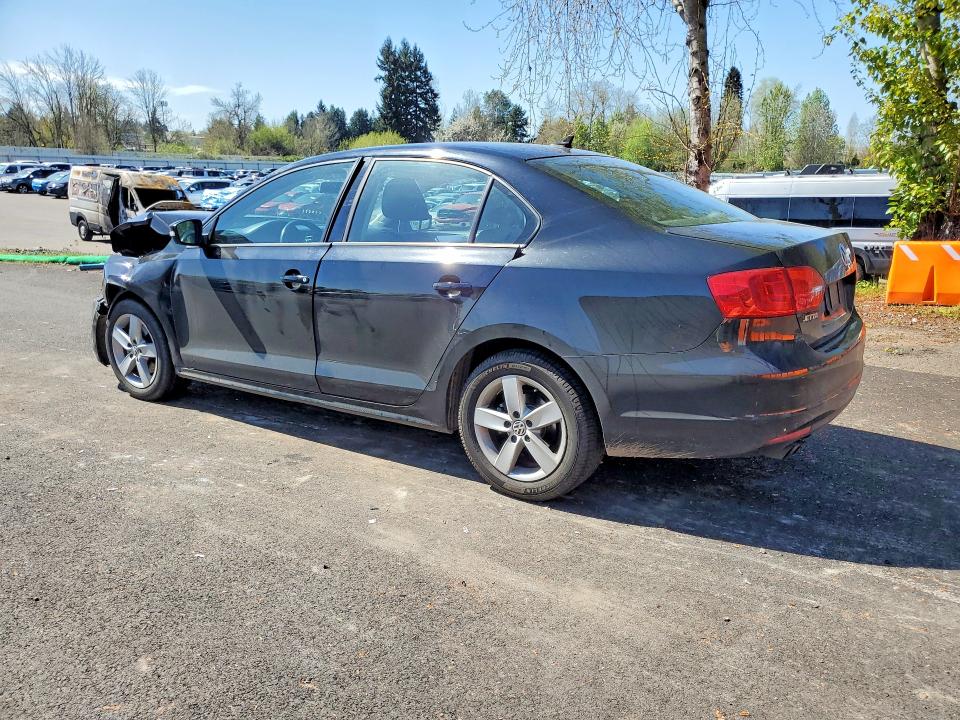 49283066 :رقم المزاد ، 3VW3L7AJ8CM465581 vin ، 2012 Volkswagen Jetta مزاد بيع