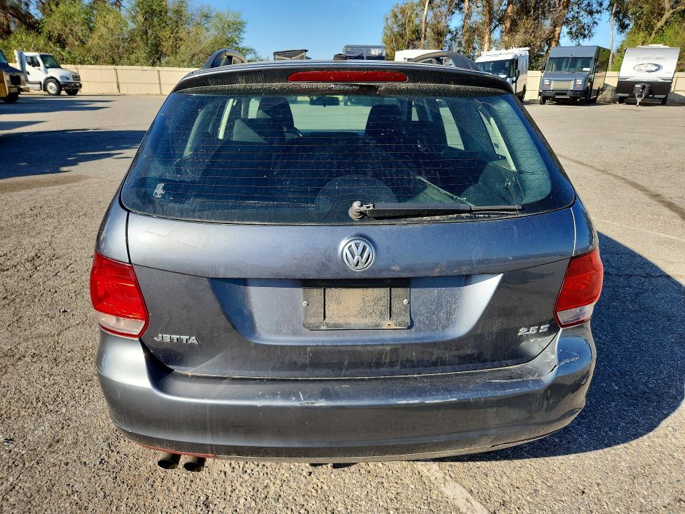 48991976 :رقم المزاد ، 3VWPP7AJ2DM636560 vin ، 2013 Volkswagen Jetta مزاد بيع
