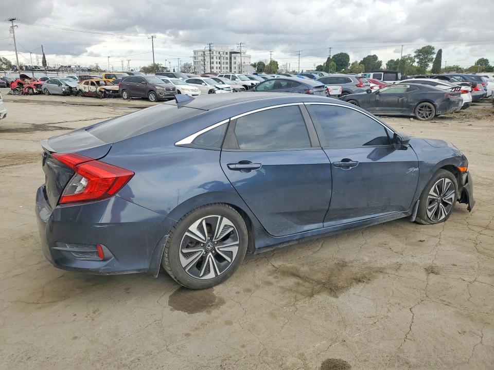48534676 :رقم المزاد ، 19XFC1F37GE202456 vin ، 2016 Honda Civic مزاد بيع