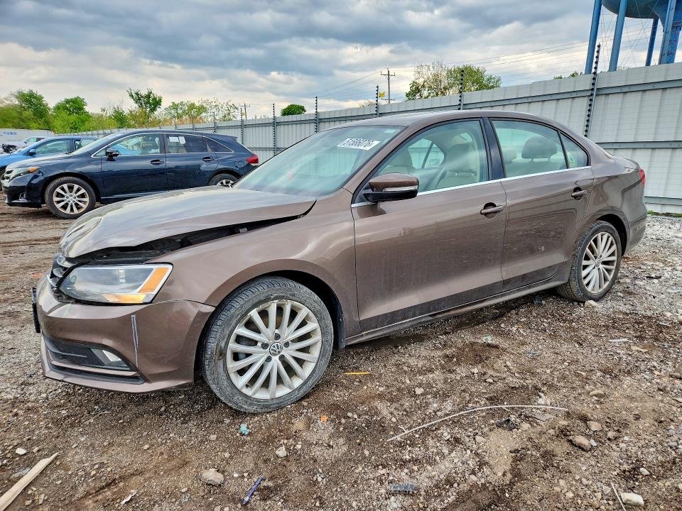 51586076 :رقم المزاد ، 3VWD17AJ5FM203001 vin ، 2015 Volkswagen Jetta مزاد بيع