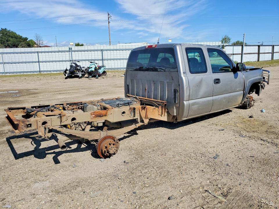 Продаж на аукціоні авто 2000 Chevrolet Silverado, vin: 1GCGK29U3YE235534, номер лоту: 48303476