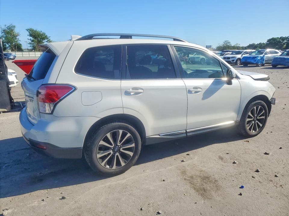 48286236 :رقم المزاد ، JF2SJGTC4HH527896 vin ، 2017 Subaru Forester مزاد بيع