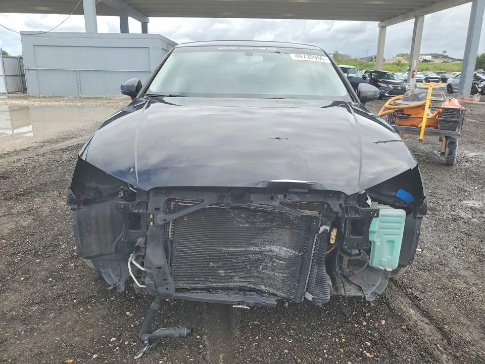 49740966 :رقم المزاد ، WAUCCGFF8F1016004 vin ، 2015 Audi A3 مزاد بيع
