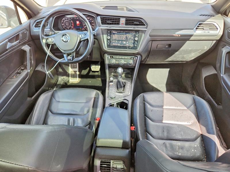 50074556 :رقم المزاد ، 3VV4B7AX5JM211856 vin ، 2018 Volkswagen Tiguan مزاد بيع