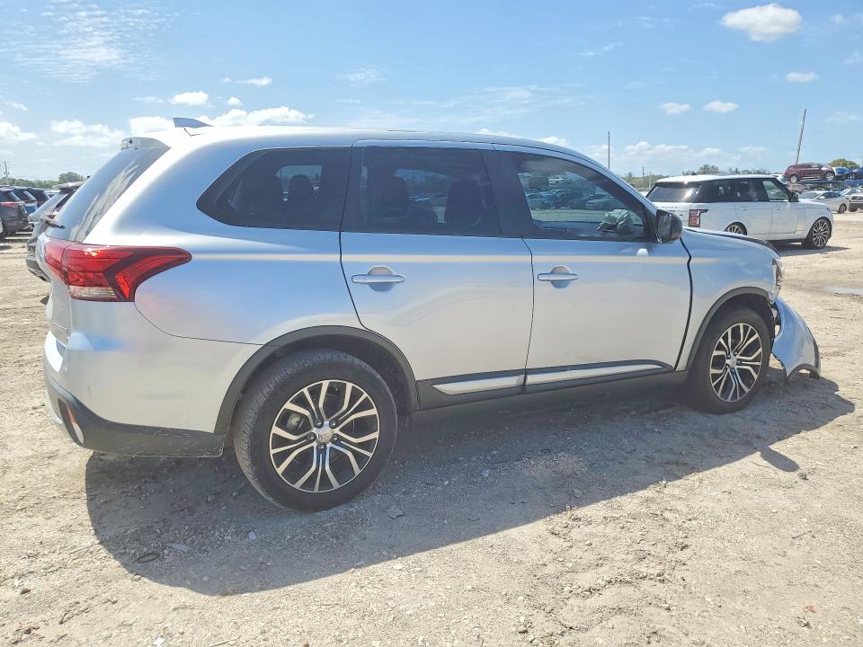 Продаж на аукціоні авто 2017 Mitsubishi Outlander, vin: JA4AZ2A37HZ015370, номер лоту: 50610736
