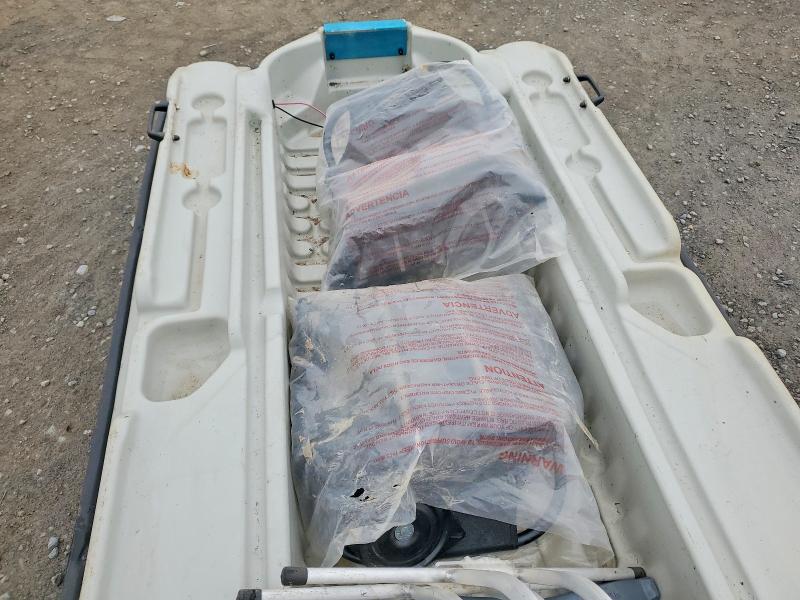 2021 Misc Boat მანქანა იყიდება აუქციონზე, vin: CAZEP35817E121, აუქციონის ნომერი: 48169896