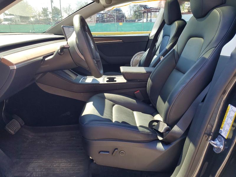 48689356 :رقم المزاد ، 7SAYGDED3RF202981 vin ، 2024 Tesla Model Y مزاد بيع
