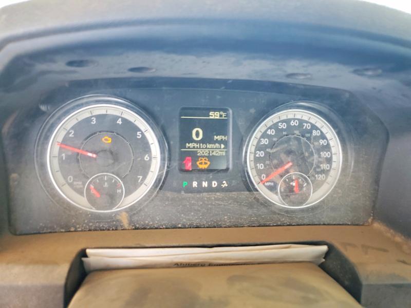51581516 :رقم المزاد ، 3C6JR6DGXHG521746 vin ، 2017 Ram 1500 مزاد بيع