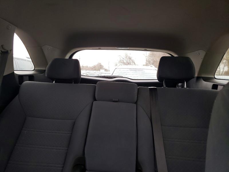 49932506 :رقم المزاد ، 5XYPGDA1XJG352507 vin ، 2018 Kia Sorento مزاد بيع