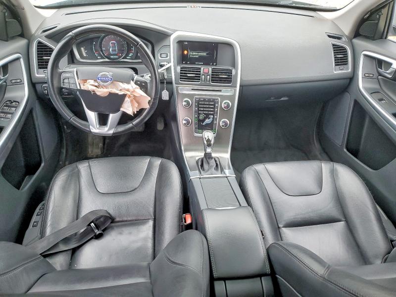 50561846 :رقم المزاد ، YV4902RK5F2749765 vin ، 2015 Volvo Xc60 مزاد بيع