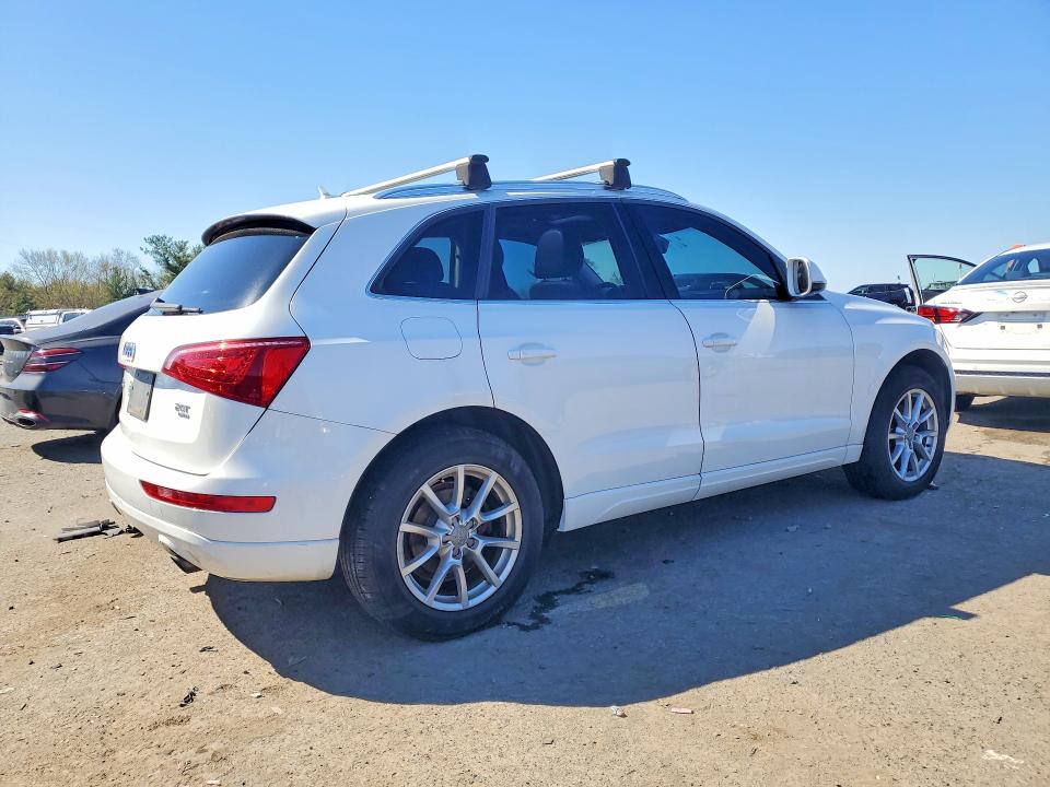 Продажа на аукционе авто 2011 Audi Q5, vin: WA1CFAFPXBA058338, номер лота: 49745296