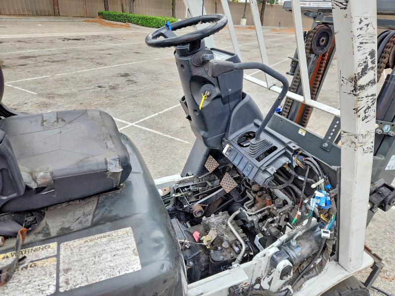 2017 Unicariers Forklift მანქანა იყიდება აუქციონზე, vin: CP1F29W26636, აუქციონის ნომერი: 49413156