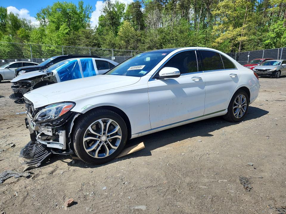 2015 Mercedes-benz C მანქანა იყიდება აუქციონზე, vin: 55SWF4KB1FU049425, აუქციონის ნომერი: 50399806