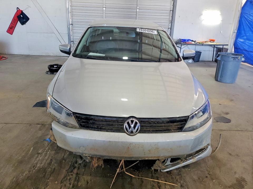 Продаж на аукціоні авто 2011 Volkswagen Jetta, vin: 3VWBX7AJ6BM387798, номер лоту: 49384096