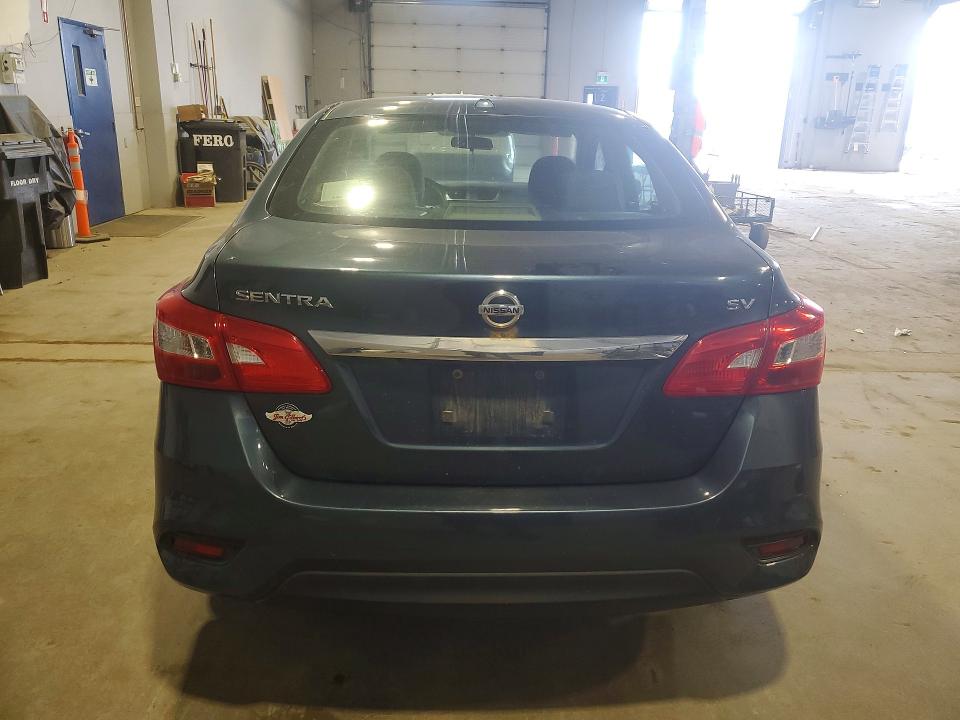 50628716 :رقم المزاد ، 3N1AB7APXJY249984 vin ، 2018 Nissan Sentra مزاد بيع