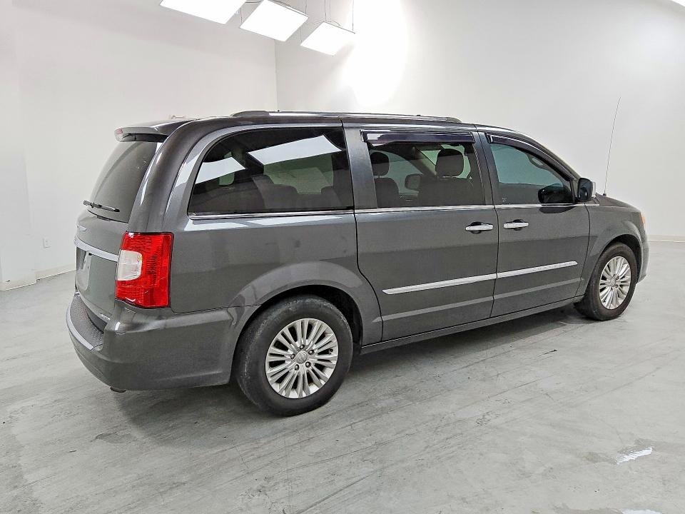 Продажа на аукционе авто 2015 Chrysler Town & Country, vin: 2C4RC1JG0FR742221, номер лота: 49089336